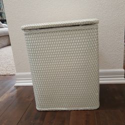  Hamper