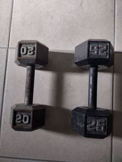 (1) 25 lbs. (1) 20lbs.