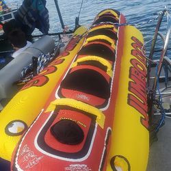 Boating Inflatable Tubes Jumbo 5 Person Hotdog
