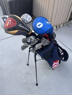 Gold Club Set With Bag