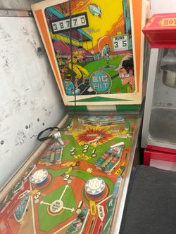 Gottliebs Big Hit pinball machine