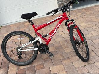 SCHWINN BYCYLE ULTRA ATOMINUM PROTOCOL .LIKE NEW .