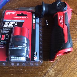 New M12 Soldering Iron With New 2.5 HO BATTERY