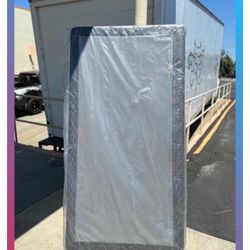 Twin size box spring