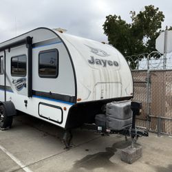 2017 Jayco Hummingbird 17RB Baja Edition