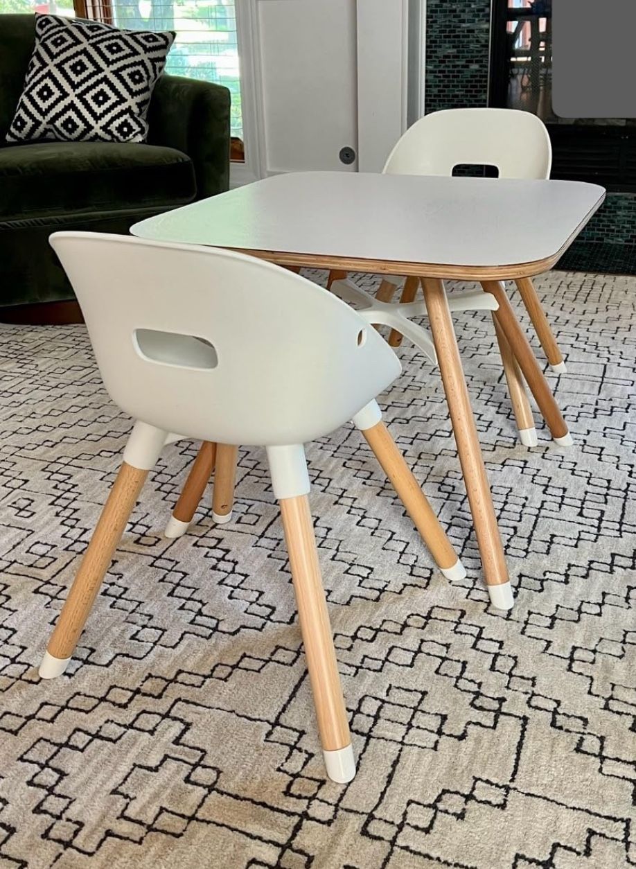 Lalo Kids Table Set With 2 Chair. New In Box
