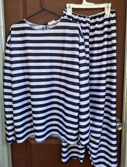 Convvict Black and White Striped Two-Piece Set Halloween Costume