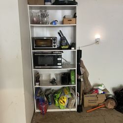 Free - White Bookshelf 
