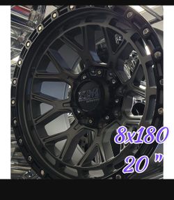 Heavy-duty 20s for your 2500/3500 HD! 🛞💪 ​⚡ Size: 20" 💥 Bolt Pattern: 8x180 🛻 Fits: Chevy Silverado & GMC Sierra 2500HD / 3500HD 🔥 Built tough fo
