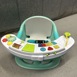 Music & Lights Booster Seat