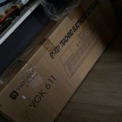 Electronic Keyboard 