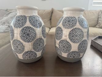 Decorative vases