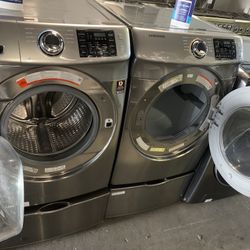 Samsung Front Load Washer And Dryer Set 