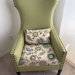 Accent chair