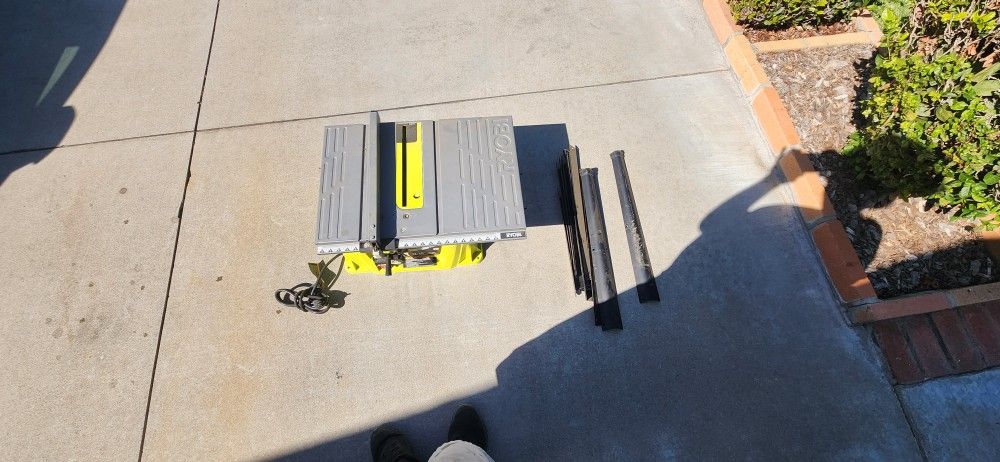 10 Inch Ryobi Table Saw With Stand