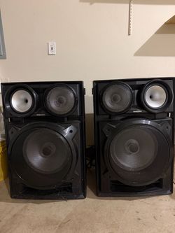 SPEAKERS. Samsung MX-JS9500 Giga Sound System