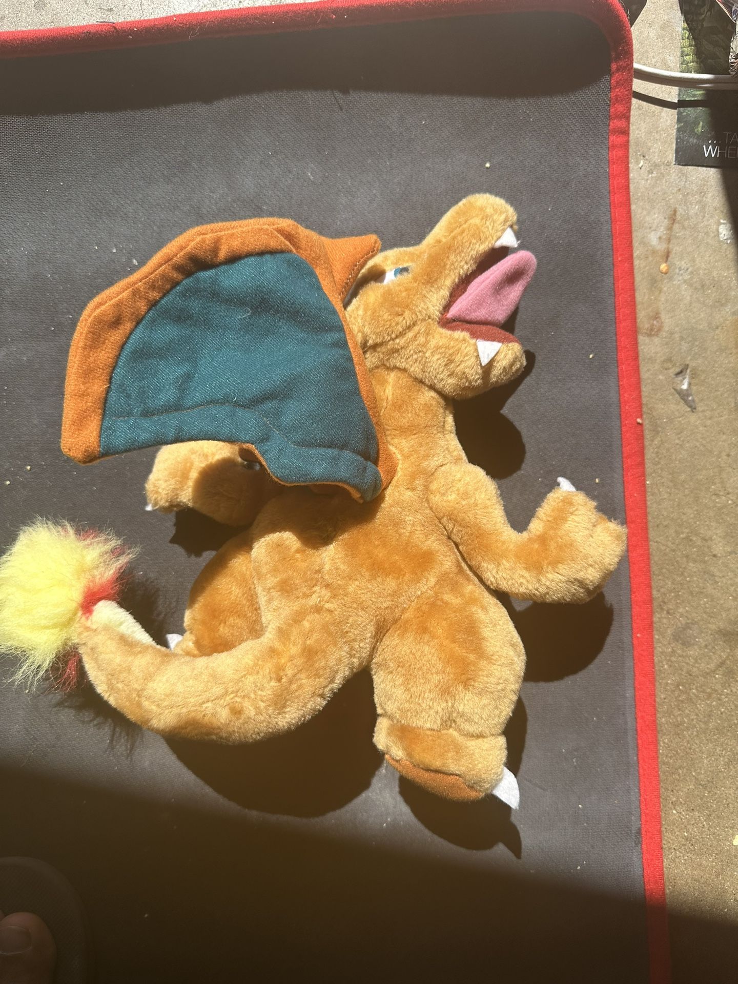 Play by play sales charizard plush