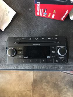 Stock jeep jk radio