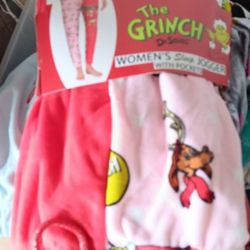 Sleep Joggers. New $5  Grinch Or Christmasprints. Size  XXL