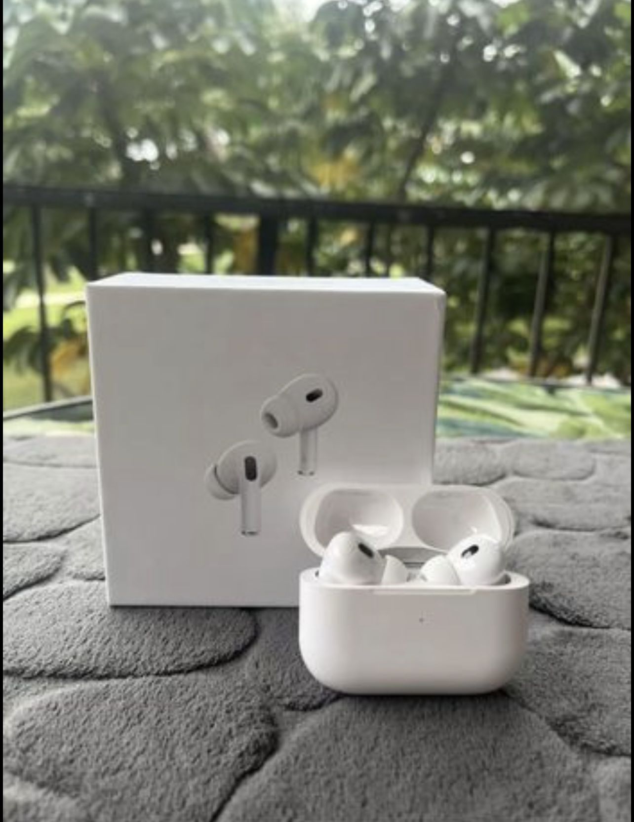 Apple AirPods Pro 2