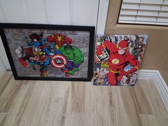 Dos cuadros superheroes