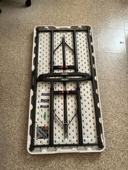 Foldable Table