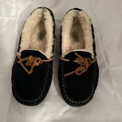 Ugg Dakota Moccasins Faux Sherpa slippers
