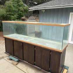 250 Gallon Fish Tank