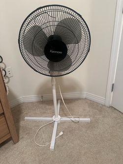 Kenmore Oscillating Standing Fan