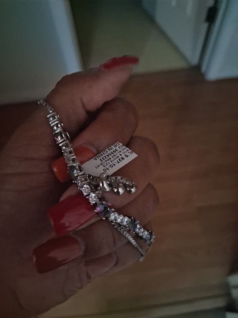 Womensn10k Brand New Bracelet 