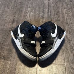 Air Jordan Legacy 312 Youth Shoes 