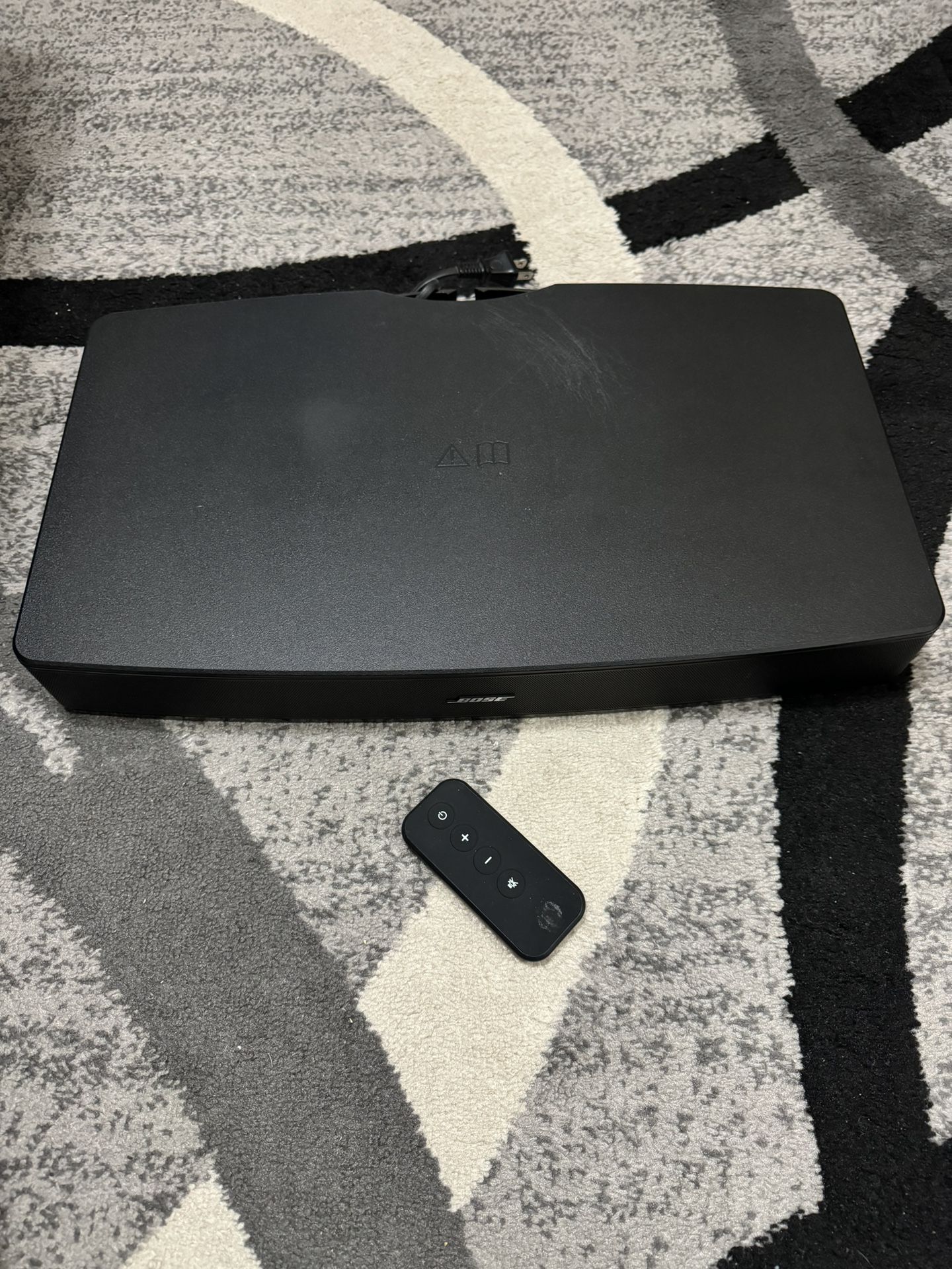 Official Bose Solo TV Sound System w Remote & Power Cord! ~ Works Great!