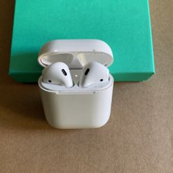 AirPods 