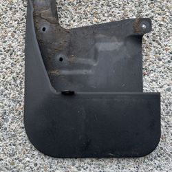 22 To 25 Tundra Mud Guards