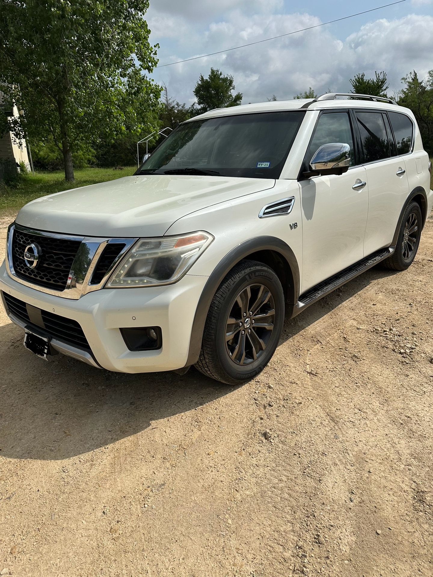 2017 Nissan Armada