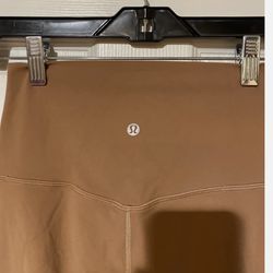 Lululemon Thick Double Layered Wunder Under Leggings Size: 6, Rust Brown Color