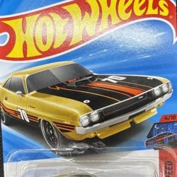 2026 Hot Wheels 70 Dodge Hemi Challenger 36/250