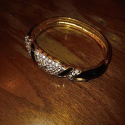 Vintage Gold Tone Bracelet (Enamel Rhinestones)