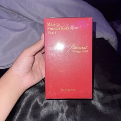 Baccarat Rouge 540 6.8 Oz (200 Ml) *OPEN TO OFFERS*