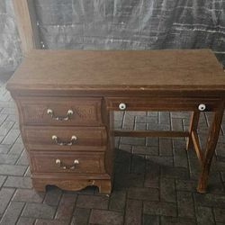 Desk All Wood By BASSETT 