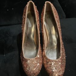 Women’s Heel Size 8