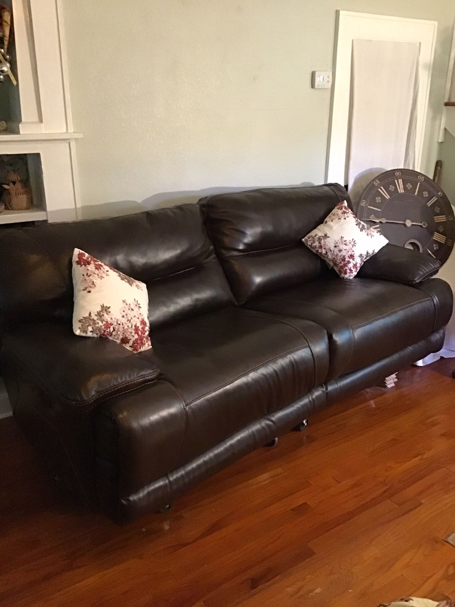 Dual Leather Electric Recliner Couch