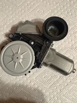 Toyota  OEM motor assy, power window regulator, LH/RH.   85710 hyphen 08041