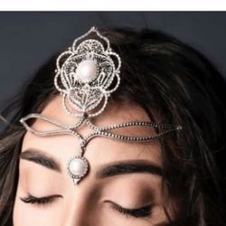 Pregomesh Armenian Bridal Crown – Handcrafted Silver with Real Pearls (Never Worn)