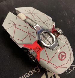 BRAND NEW Color Changing 6 Button White Wireless Gaming Mouse