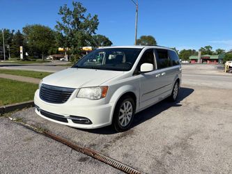 2013 Chrysler Town & Country