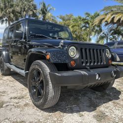 2013 JEEP WRANGLER UNLIMITED SAHARA 