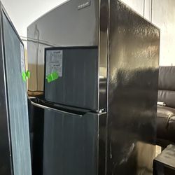 Frigidaire Refrigerator 
