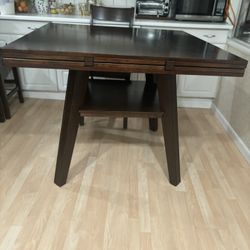 Folding Circle Table 