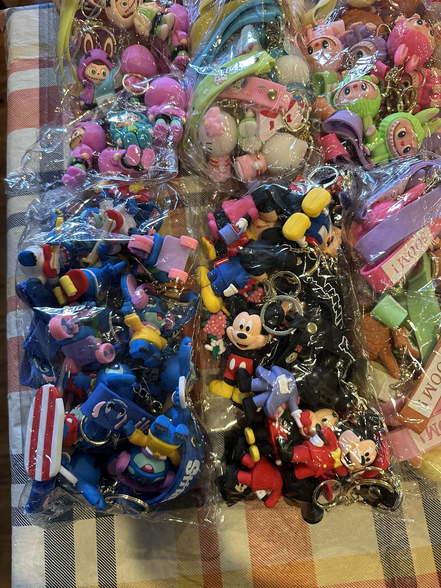 Cartoon Keychains Wholesale Deal!